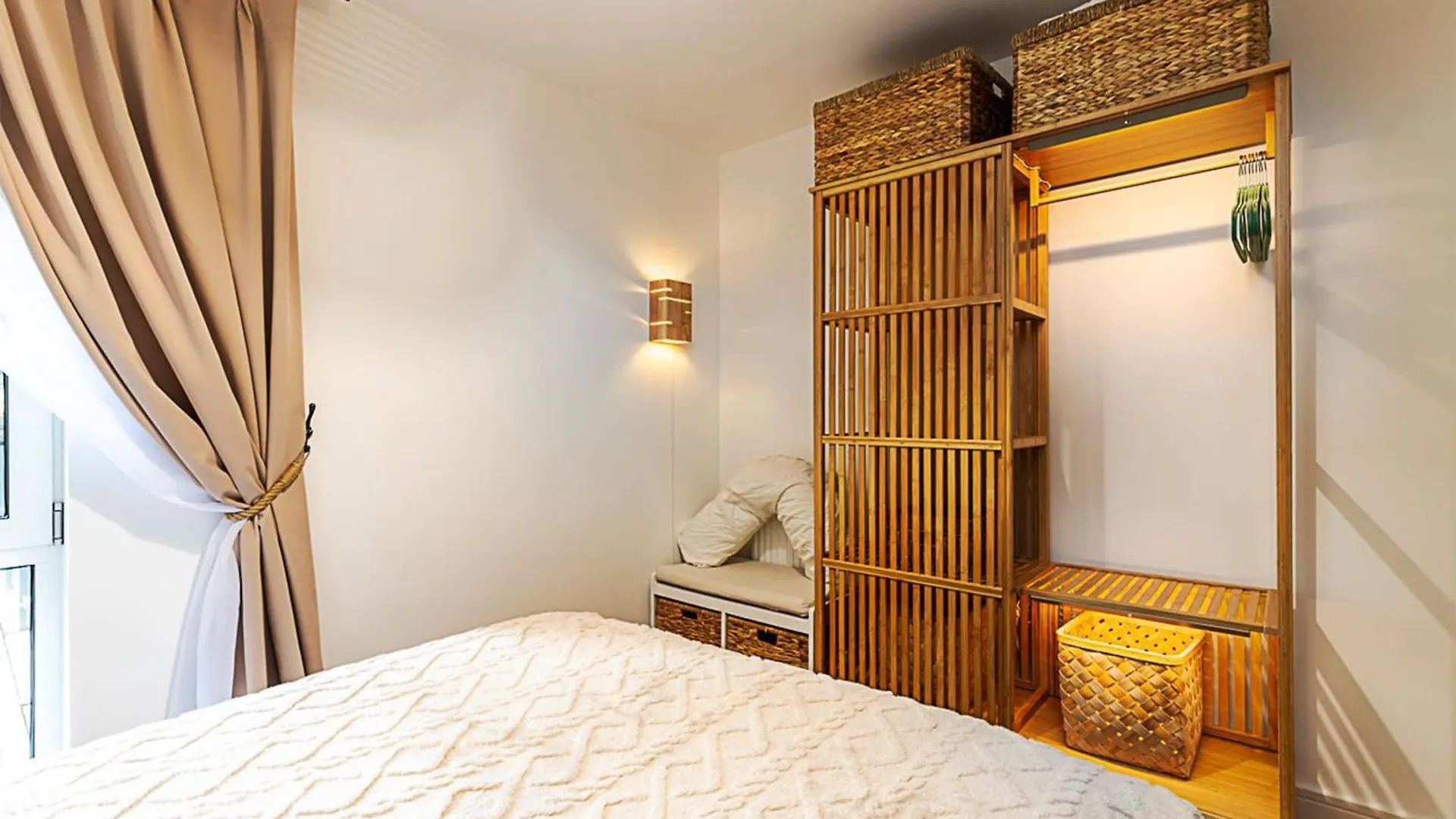 Spacious Green Terrace Apartment London United Kingdom
